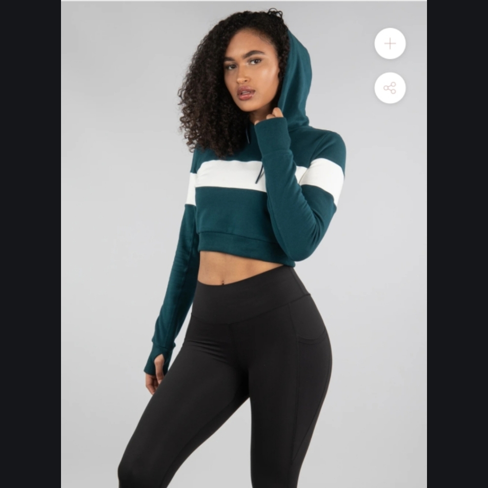 BuffBunny Wanderlust Crop Hoodie